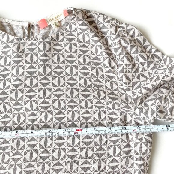 Ted Baker Laylei Blouse Womens 1 US 4 Short Sleeve Ties Geometric Floral Print - Picture 9 of 12